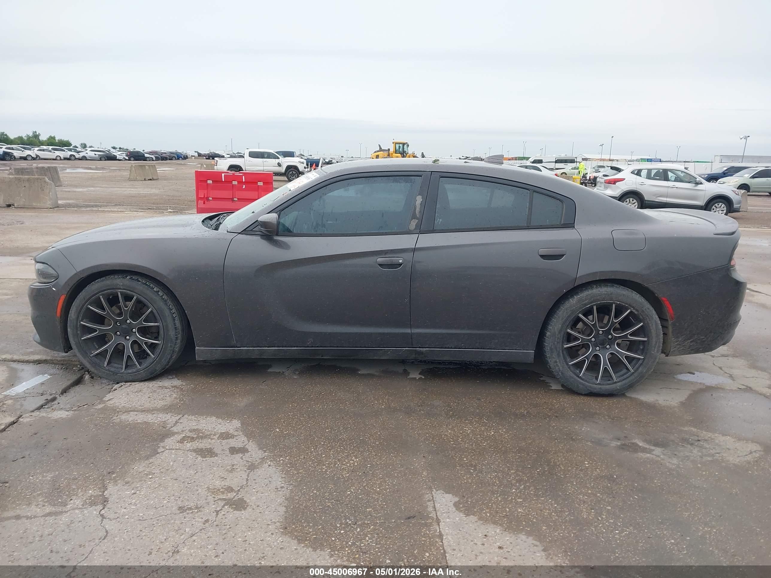 2015 DODGE CHARGER R/T