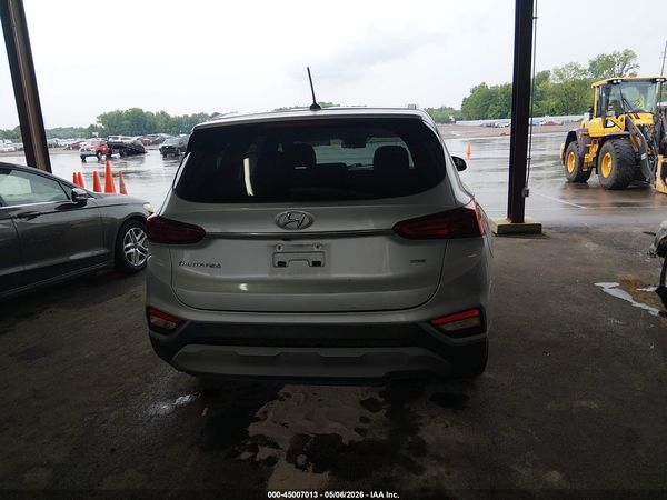 2019 HYUNDAI SANTA FE SE
