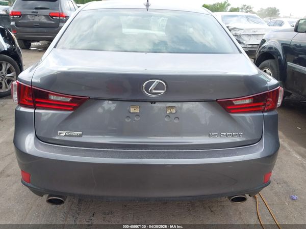 2016 LEXUS IS 200T