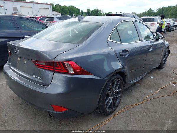 2016 LEXUS IS 200T