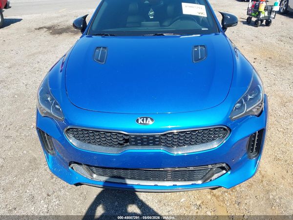 2019 KIA STINGER GT1