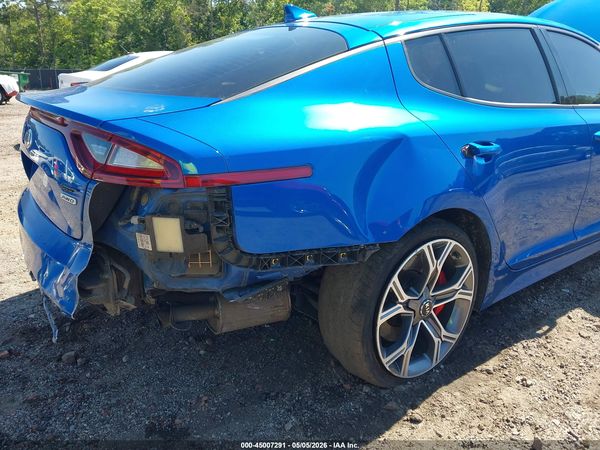 2019 KIA STINGER GT1