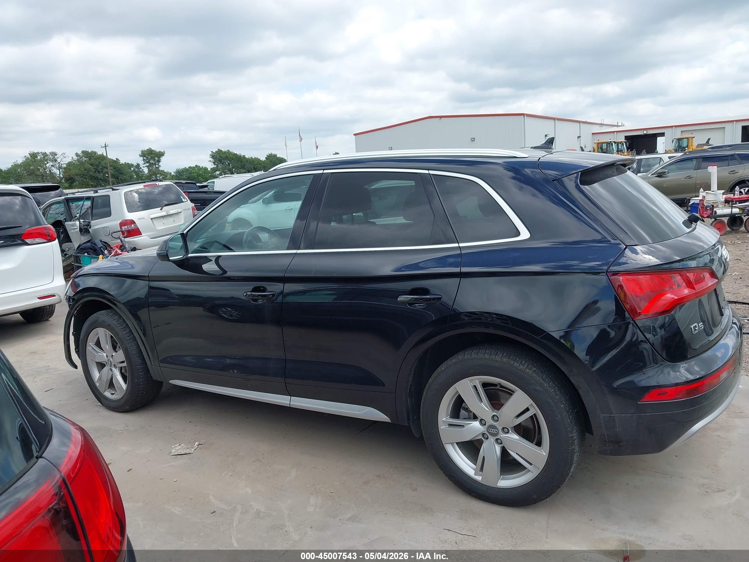 2018 AUDI Q5