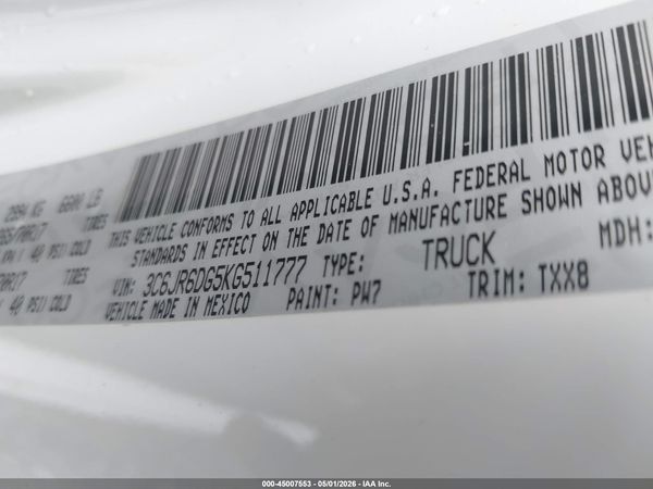 2019 RAM 1500 CLASSIC TRADESMAN  4X2 8' BOX