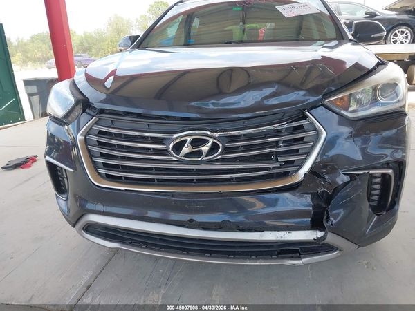 2018 HYUNDAI SANTA FE SE