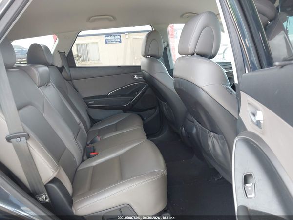 2018 HYUNDAI SANTA FE SE