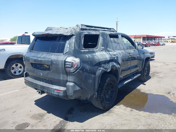 2025 TOYOTA 4RUNNER