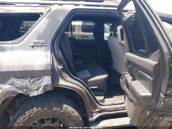 2025 TOYOTA 4RUNNER