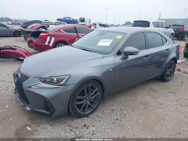 2017 LEXUS IS 200T