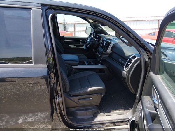 2021 RAM 1500 BIG HORN  4X4 5'7 BOX