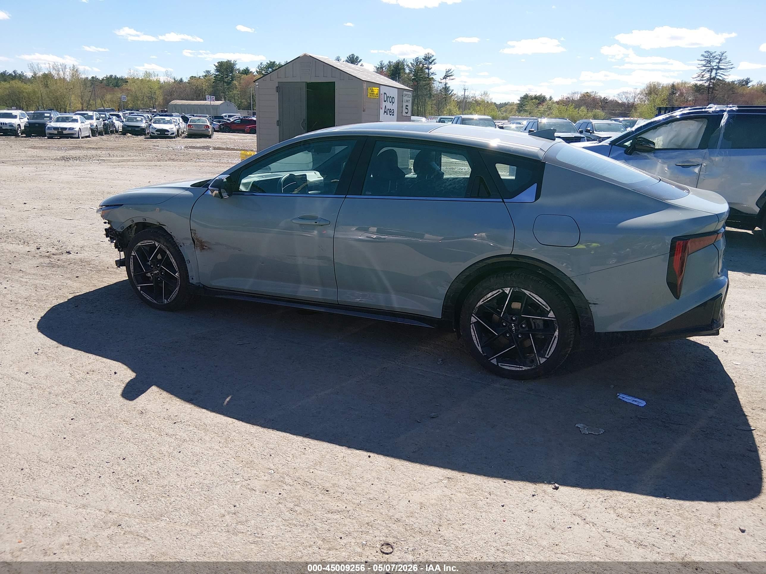 2025 KIA K4 GT-LINE