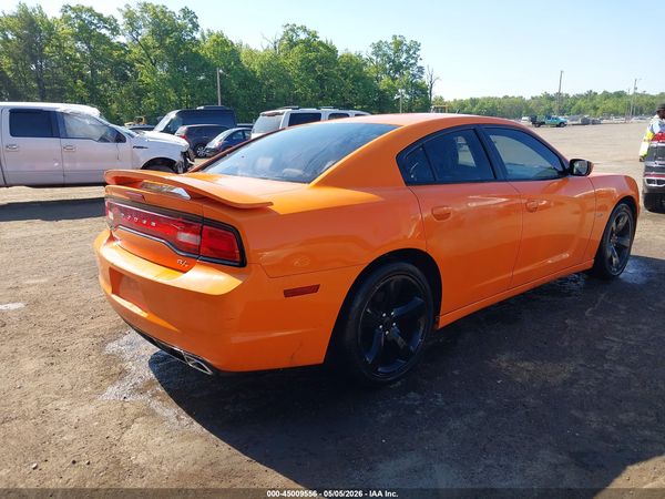 2014 DODGE CHARGER R/T PLUS