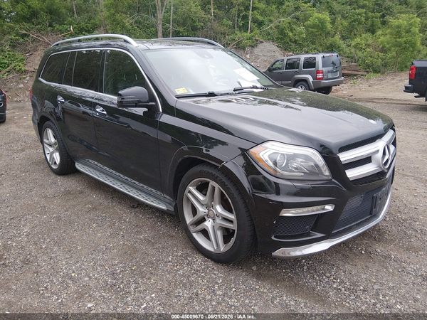 2015 MERCEDES-BENZ GL 550 4MATIC