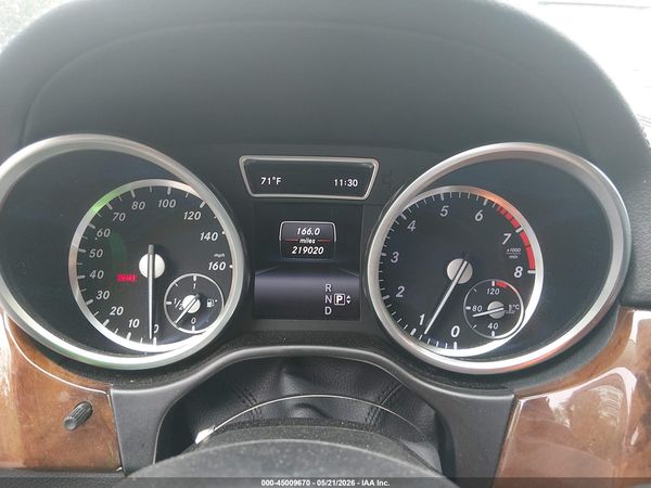 2015 MERCEDES-BENZ GL 550 4MATIC