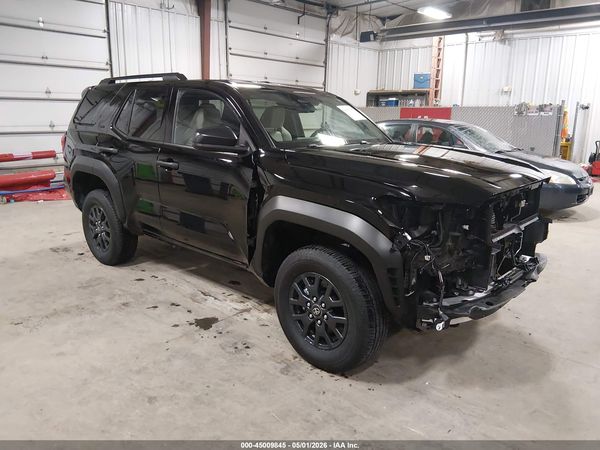 2025 TOYOTA 4RUNNER SR5