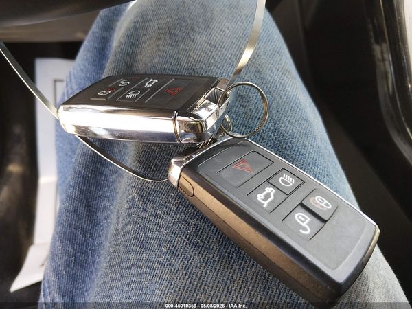 2022 LAND ROVER RANGE ROVER EVOQUE R-DYNAMIC SE