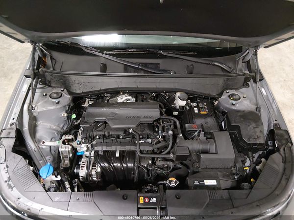 2025 HYUNDAI KONA SE