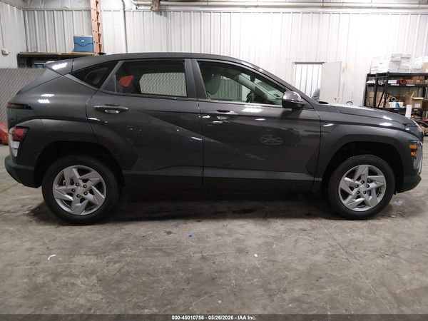 2025 HYUNDAI KONA SE