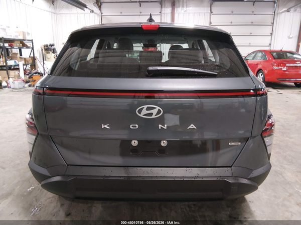 2025 HYUNDAI KONA SE