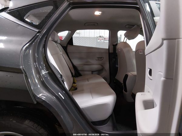 2025 HYUNDAI KONA SE