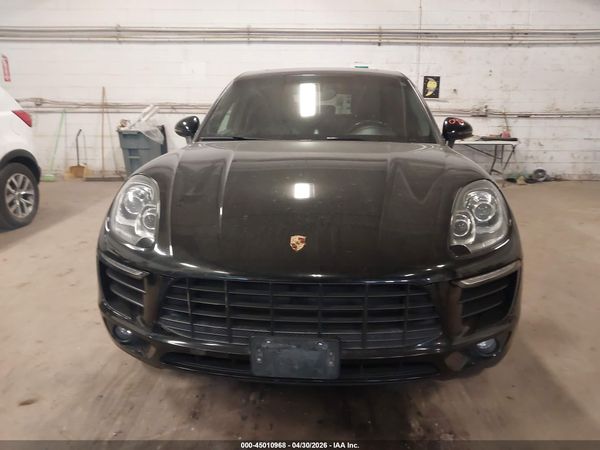2015 PORSCHE MACAN S