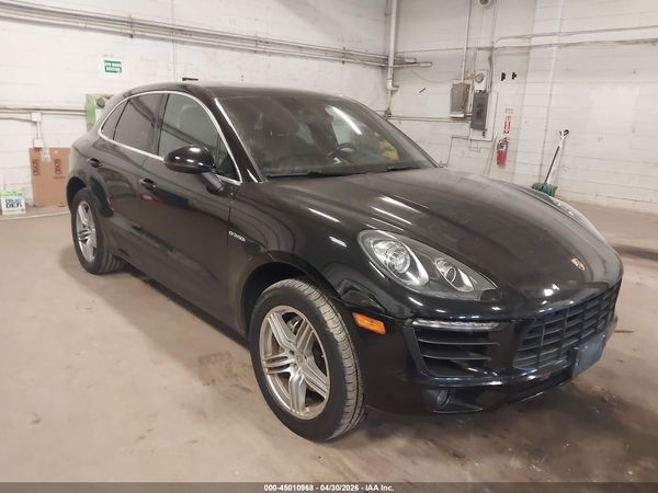 2015 PORSCHE MACAN S