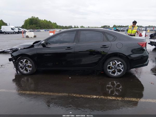 2019 KIA FORTE LXS