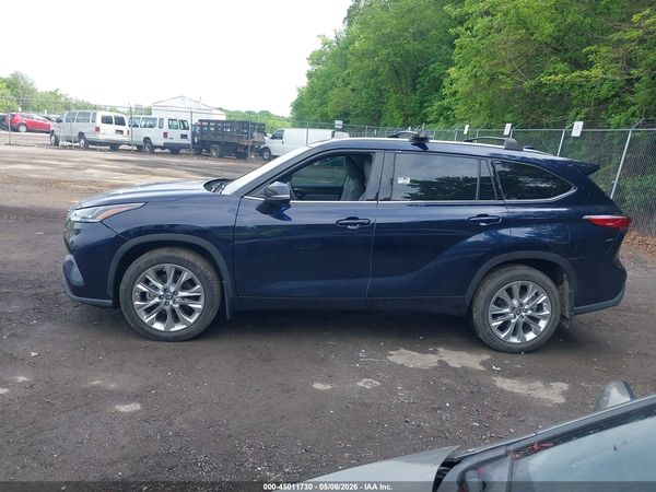 2020 TOYOTA HIGHLANDER LIMITED