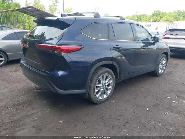 2020 TOYOTA HIGHLANDER LIMITED