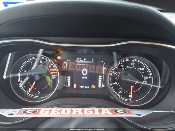 2019 JEEP CHEROKEE LATITUDE FWD