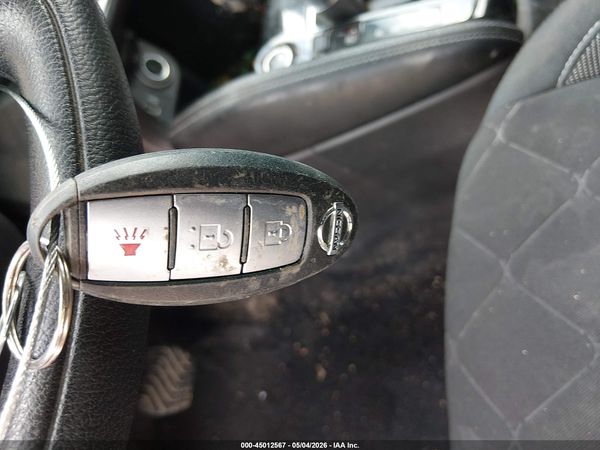 2019 NISSAN KICKS S — I11