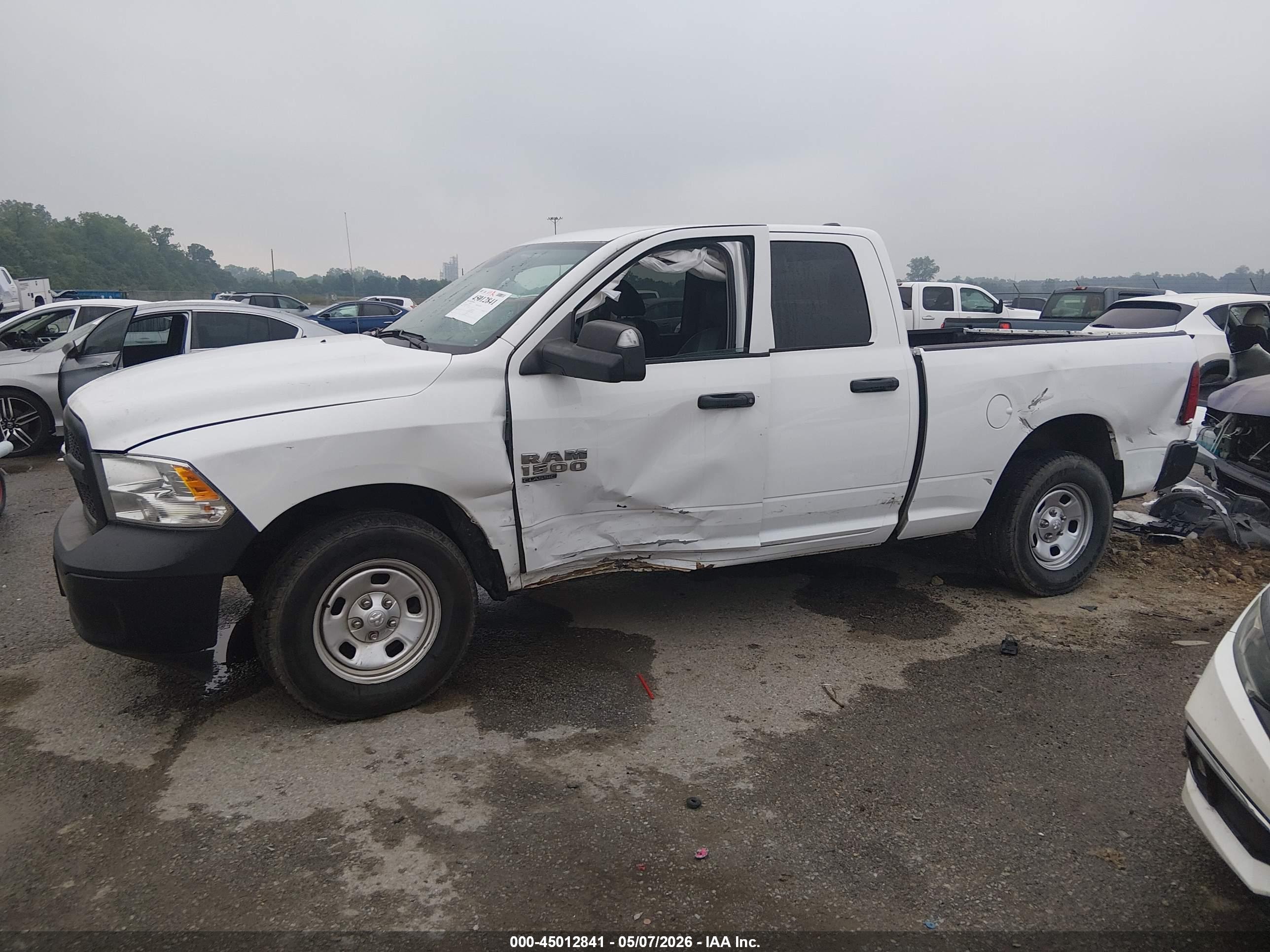 2023 RAM 1500 CLASSIC TRADESMAN  4X2 6'4 BOX
