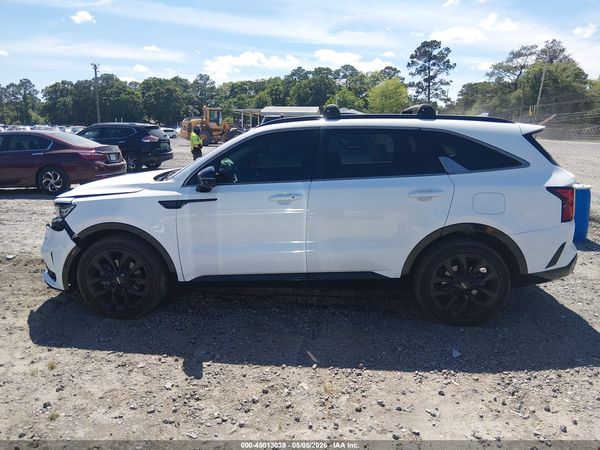 2022 KIA SORENTO SX