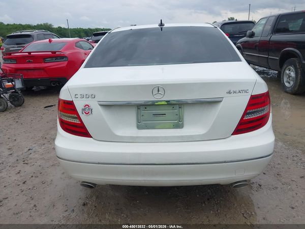 2013 MERCEDES-BENZ C 300 LUXURY 4MATIC