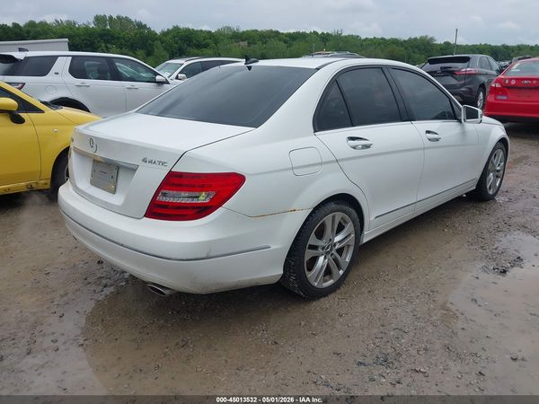 2013 MERCEDES-BENZ C 300 LUXURY 4MATIC