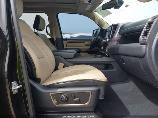 2019 RAM 1500 LIMITED  4X4 5'7 BOX