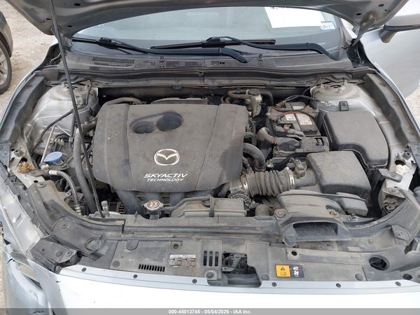 2018 MAZDA MAZDA3 TOURING