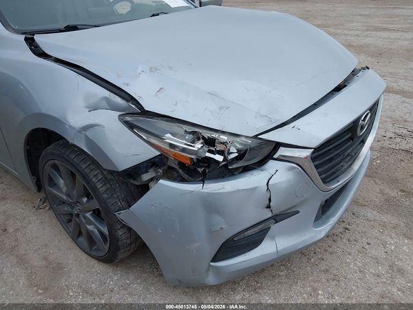 2018 MAZDA MAZDA3 TOURING