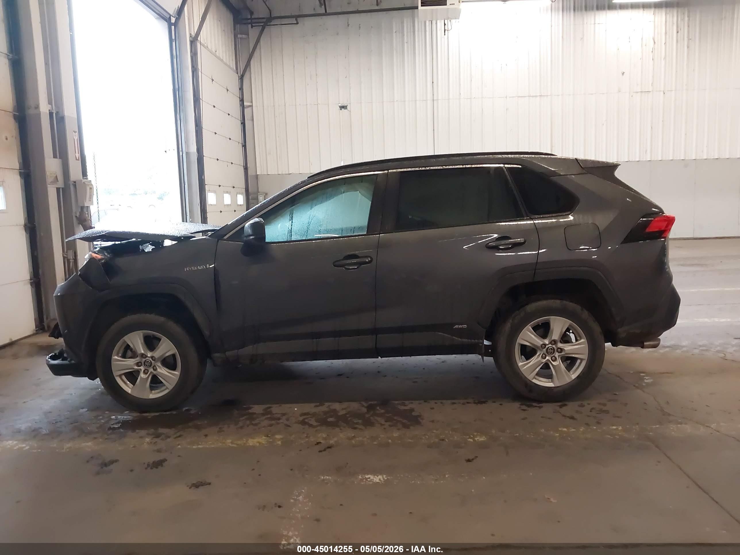 2020 TOYOTA RAV4 HYBRID LE
