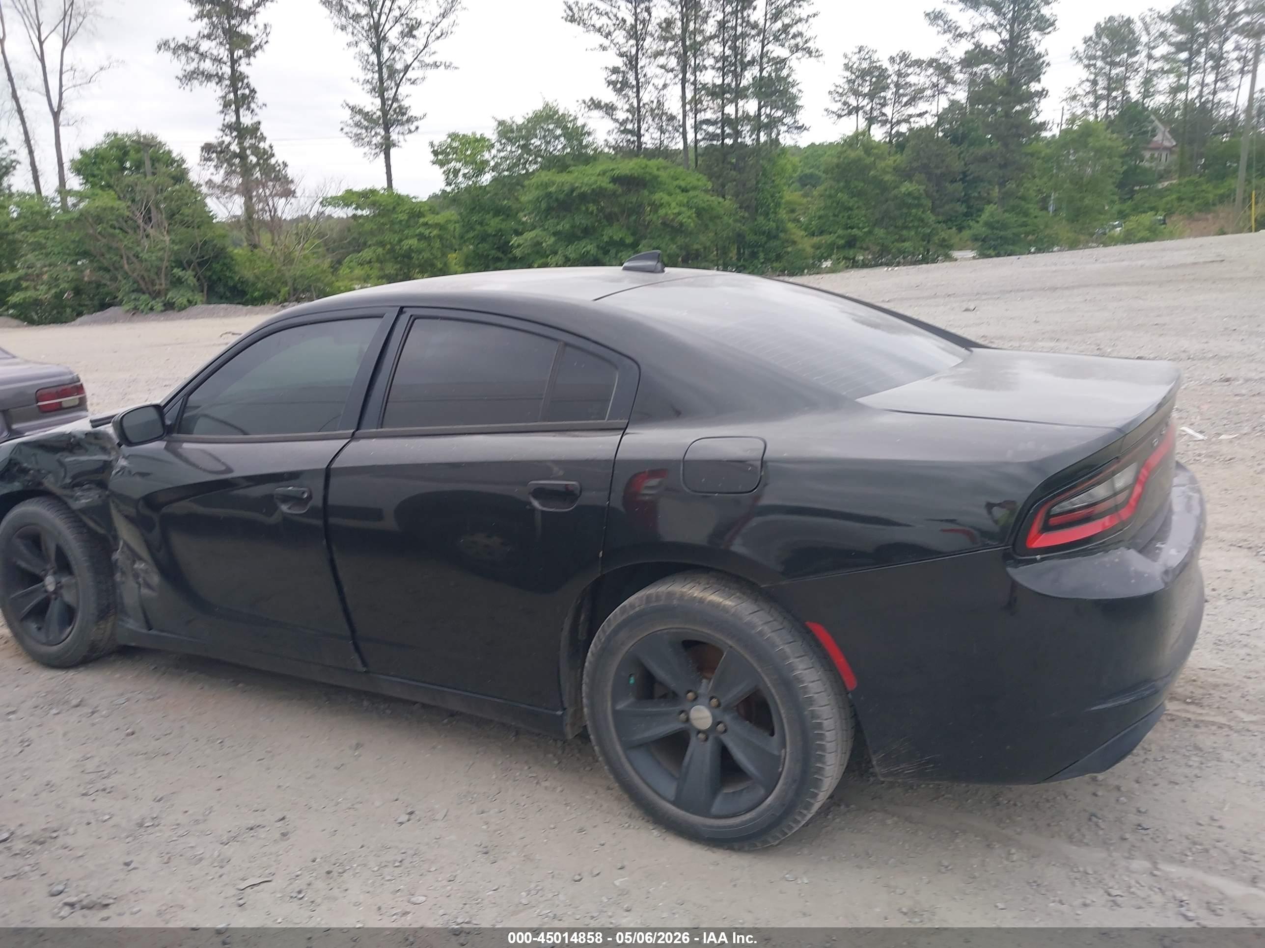 2016 DODGE CHARGER SXT