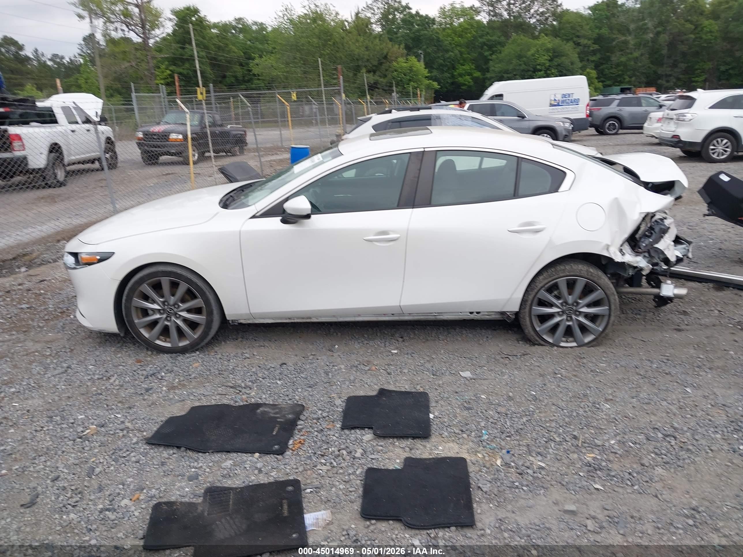 2022 MAZDA MAZDA3 PREFERRED