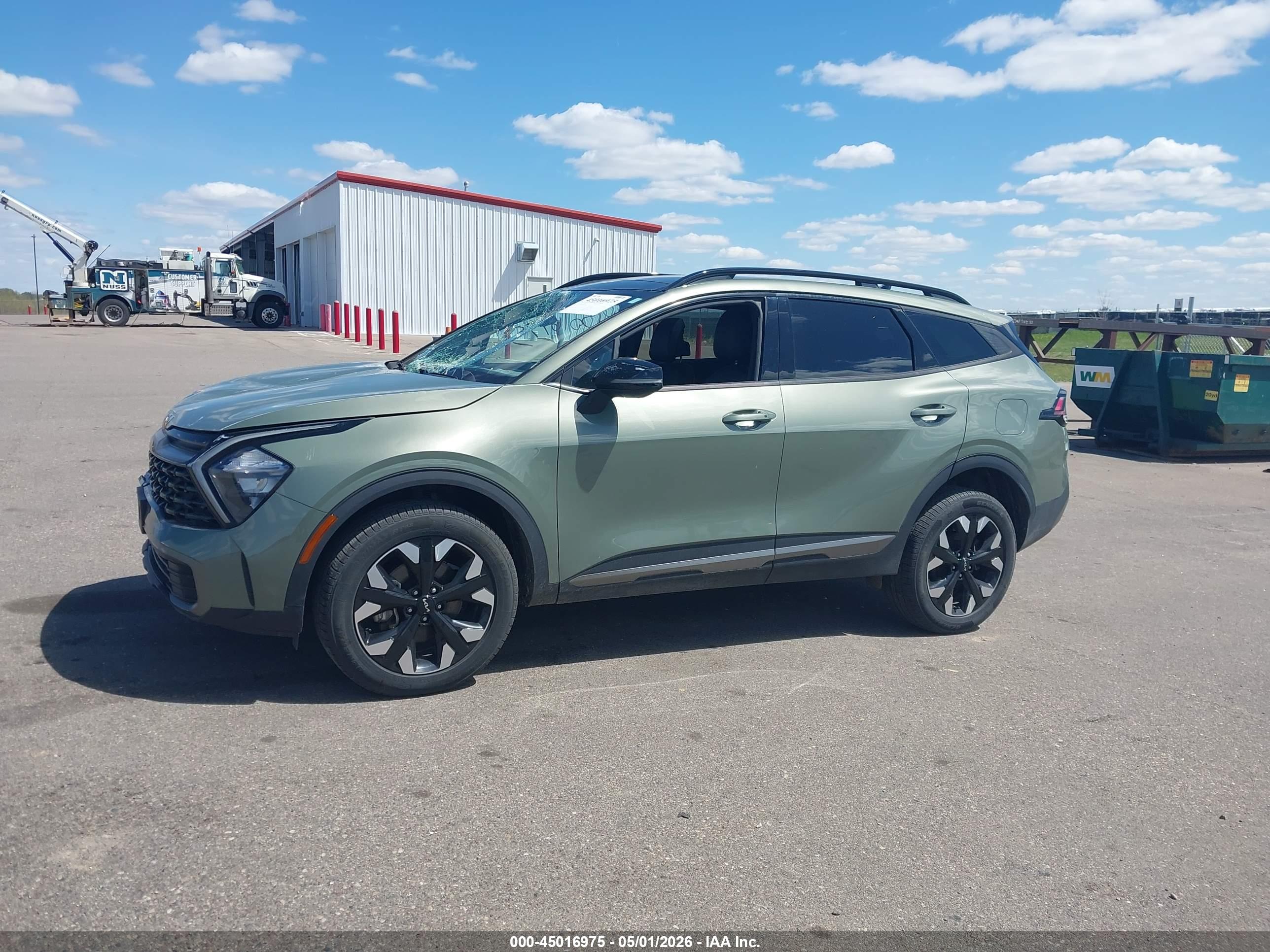 2023 KIA SPORTAGE X-LINE
