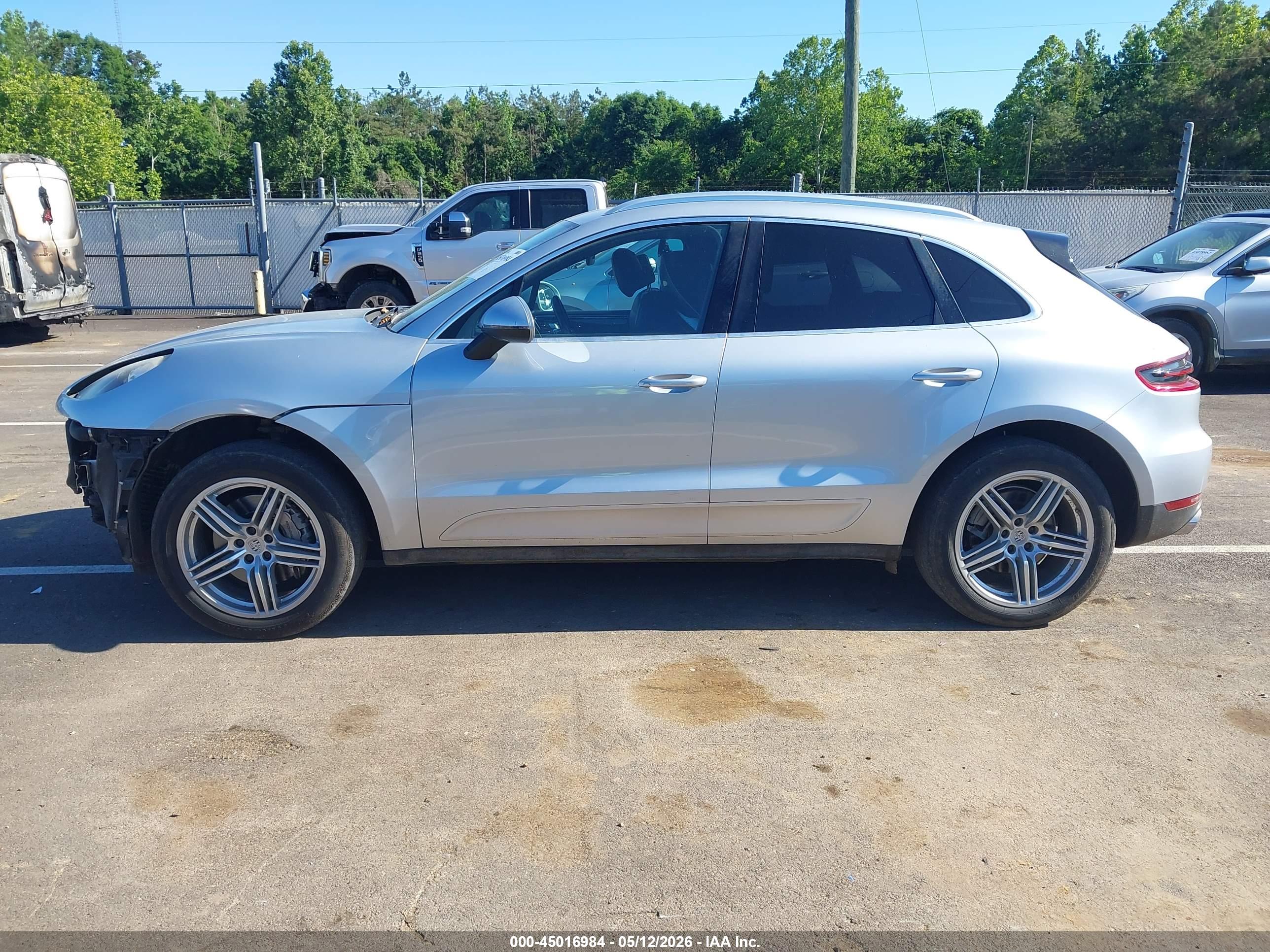 2015 PORSCHE MACAN S