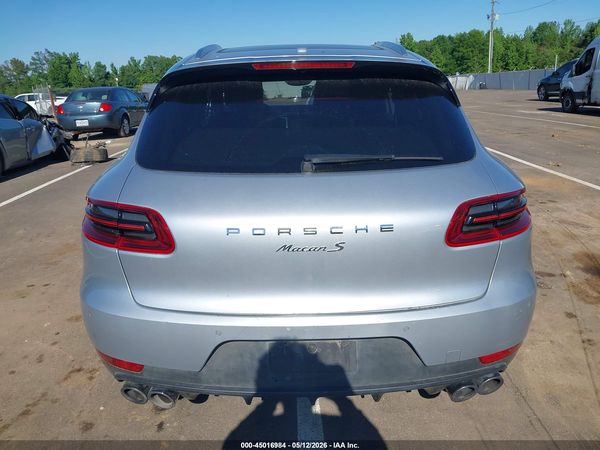 2015 PORSCHE MACAN S