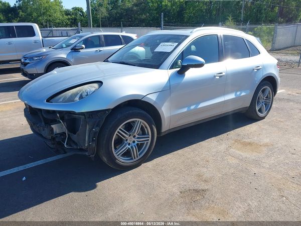 2015 PORSCHE MACAN S
