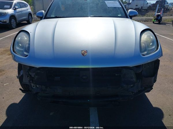 2015 PORSCHE MACAN S
