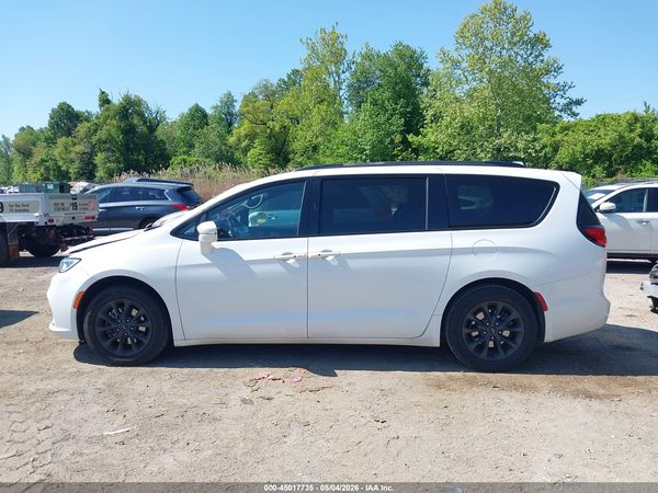2021 CHRYSLER PACIFICA TOURING