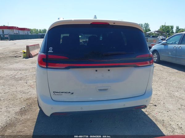 2021 CHRYSLER PACIFICA TOURING
