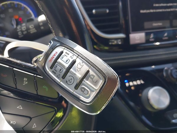 2021 CHRYSLER PACIFICA TOURING