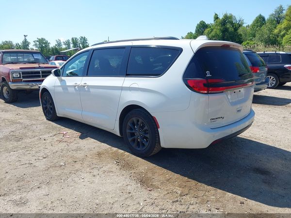2021 CHRYSLER PACIFICA TOURING